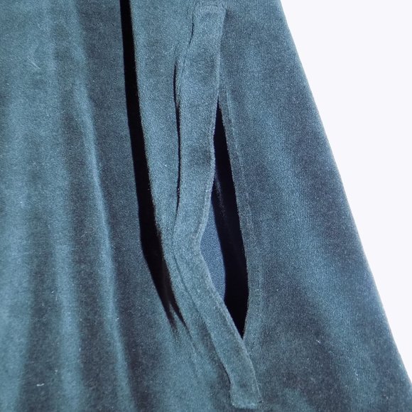 Juicy Couture Black Label Black Velour Hooded Poncho Size Small NWT - Picture 4 of 12